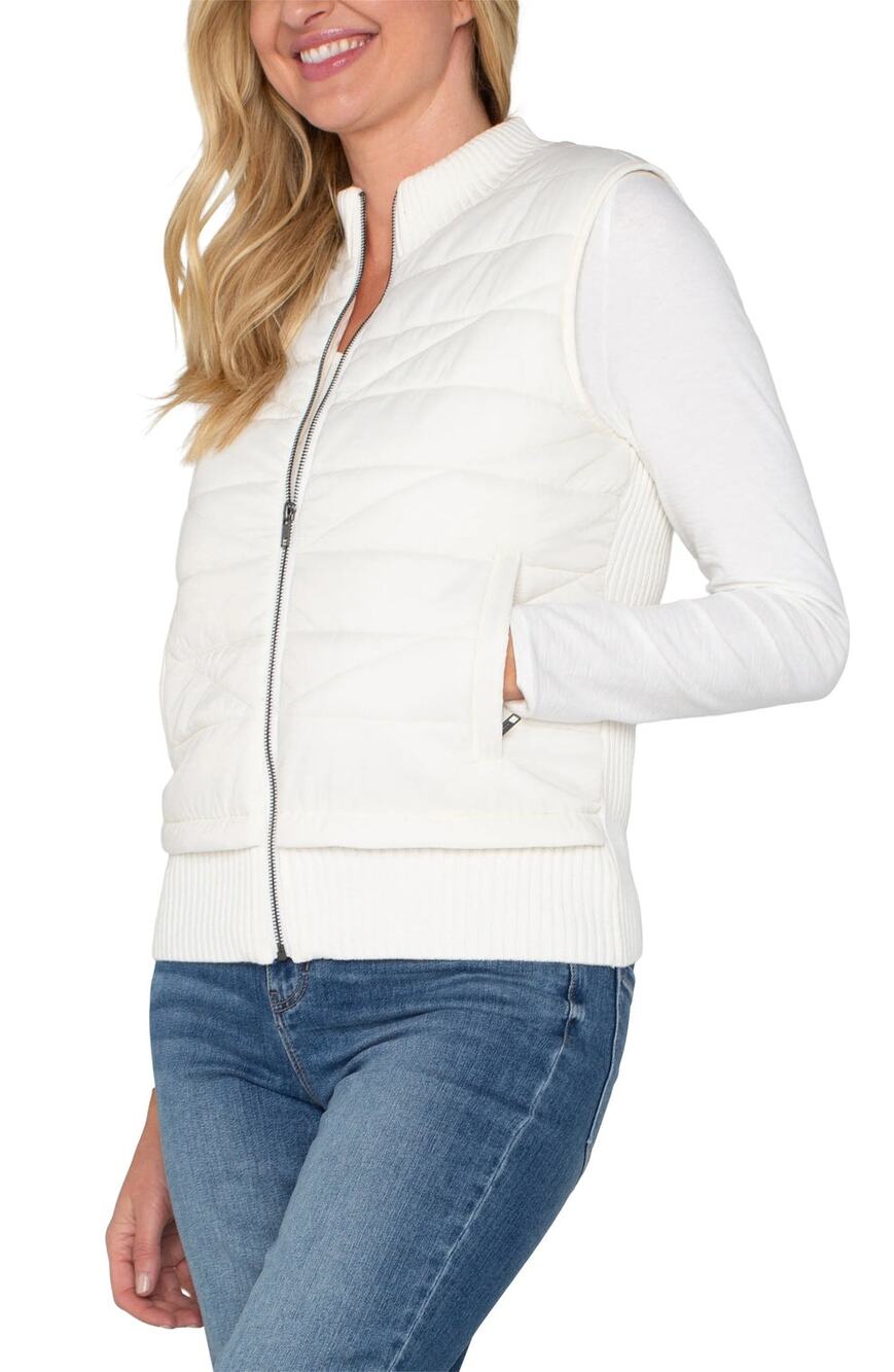 Liverpool Los Angeles SLeevless Quilted Full Zip Sweater Vest Porcelain